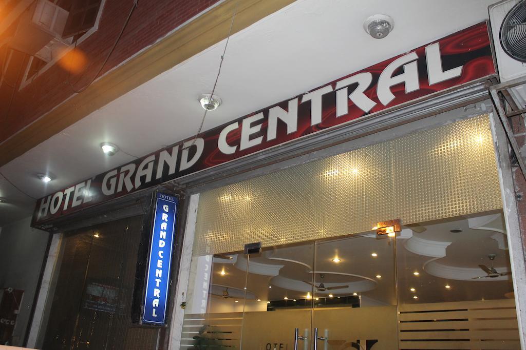 Hotel O Grand Central Delhi  Buitenkant foto