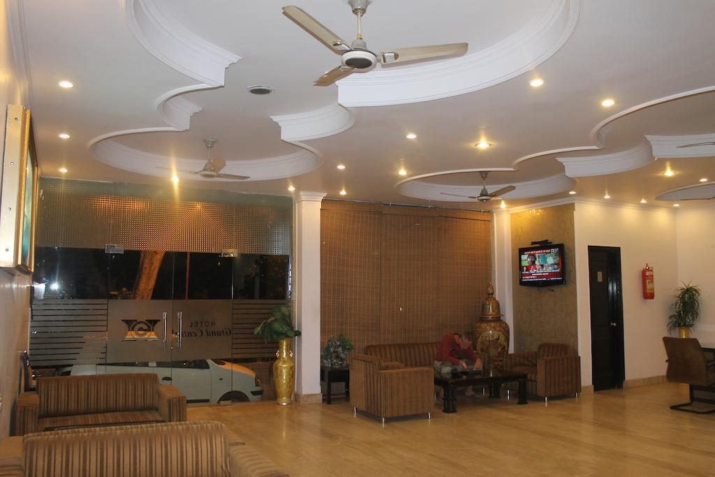 Hotel O Grand Central Delhi  Buitenkant foto