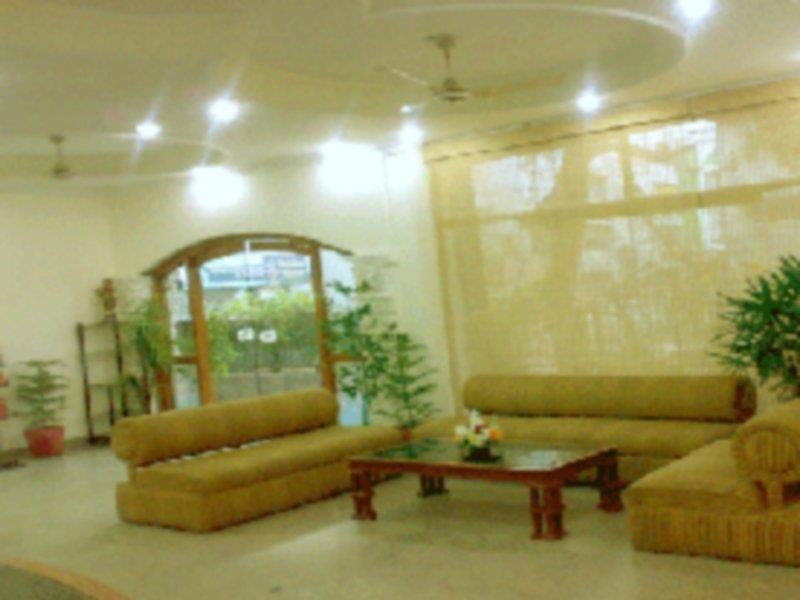 Hotel O Grand Central Delhi  Buitenkant foto